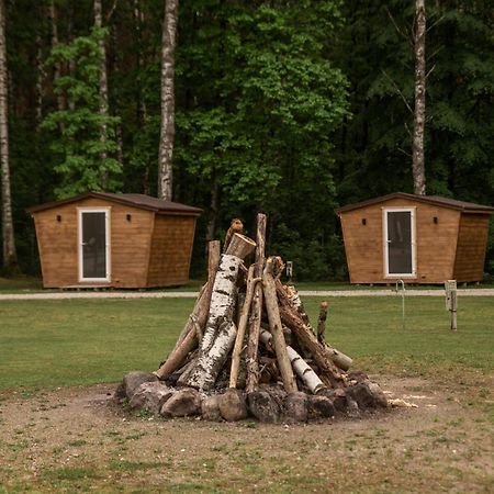 Camping & Camper Place Pasvalys Ngoại thất bức ảnh