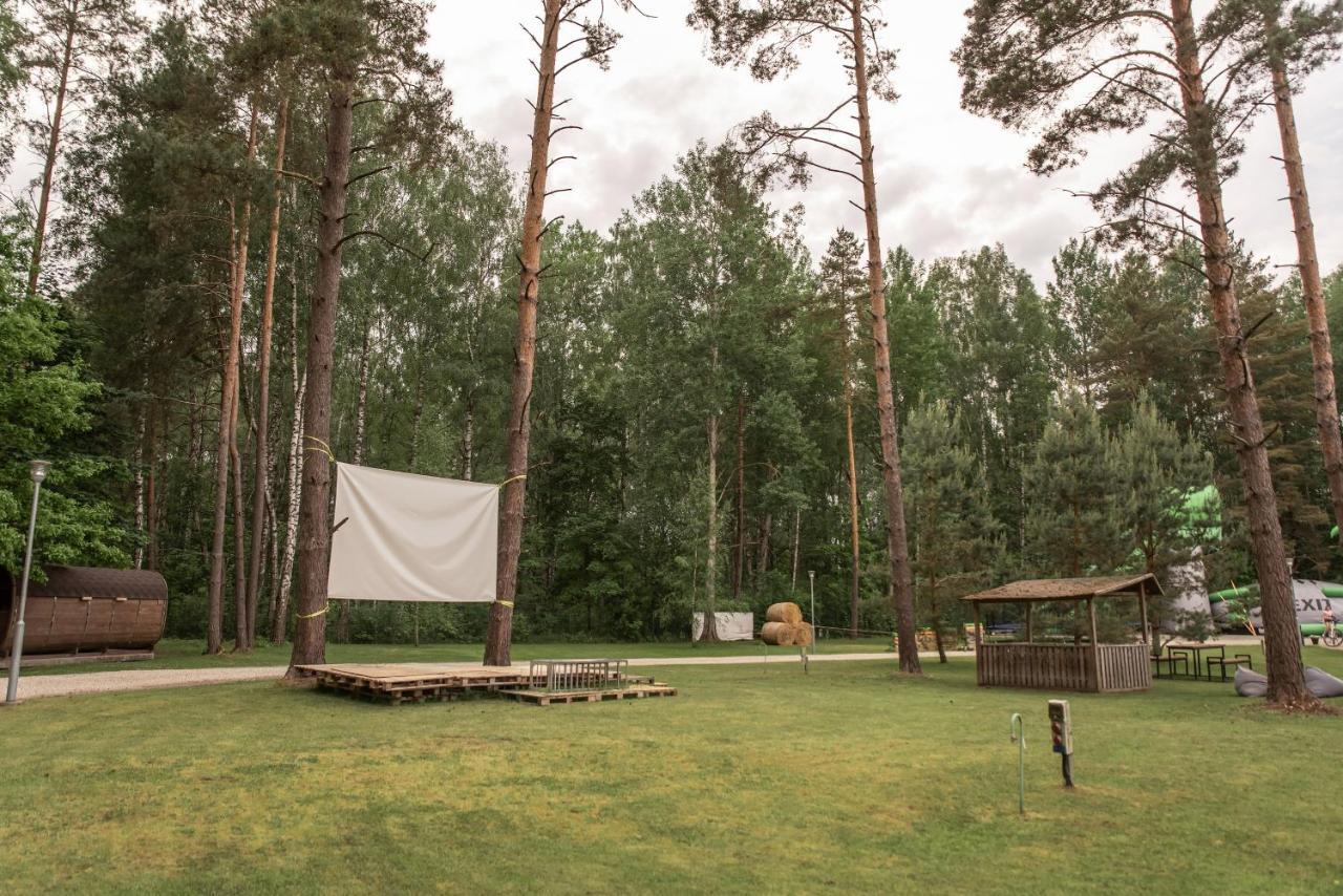 Camping & Camper Place Pasvalys Ngoại thất bức ảnh