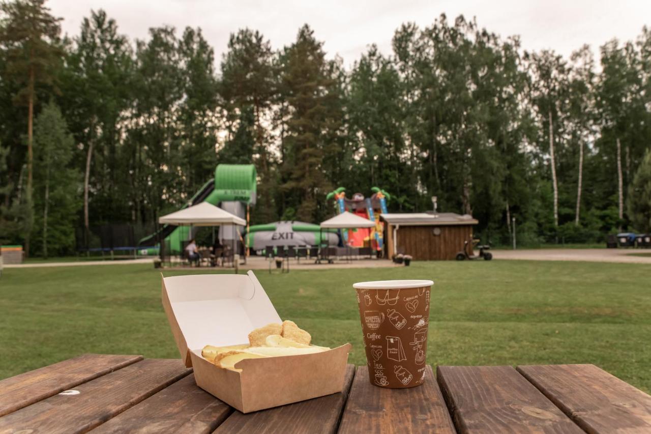 Camping & Camper Place Pasvalys Ngoại thất bức ảnh