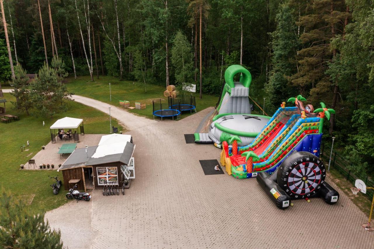 Camping & Camper Place Pasvalys Ngoại thất bức ảnh