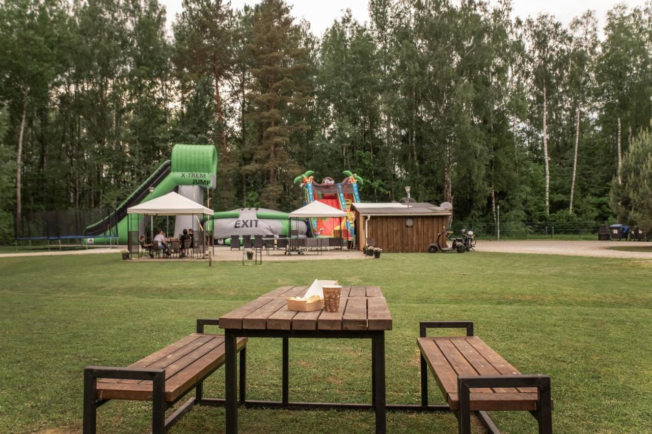 Camping & Camper Place Pasvalys Ngoại thất bức ảnh